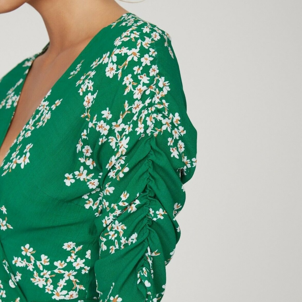 Faithfull The Brand Anne Marie Floral Midi Dress - Picture 2 of 8